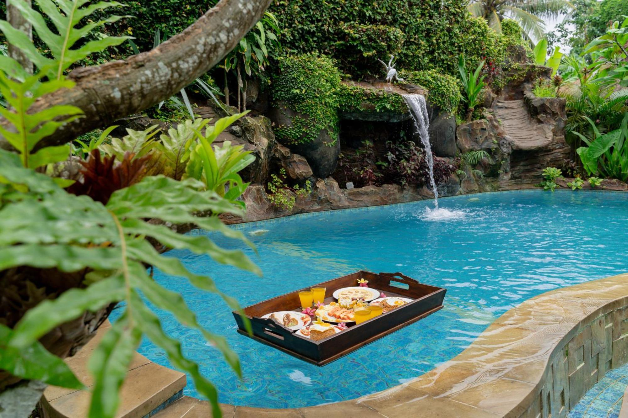 Puri Samaira Villa Tanjung  ภายนอก รูปภาพ