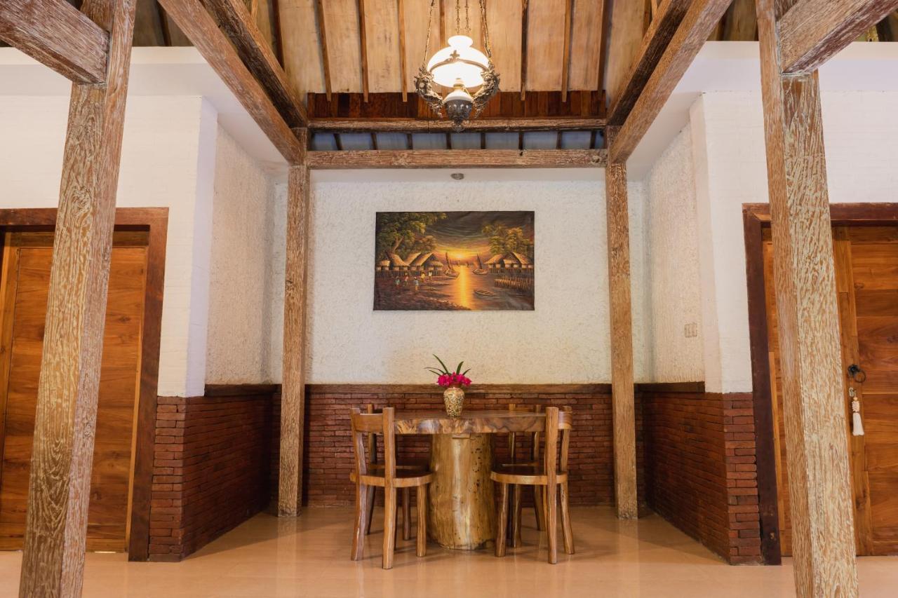 Puri Samaira Villa Tanjung  ภายนอก รูปภาพ
